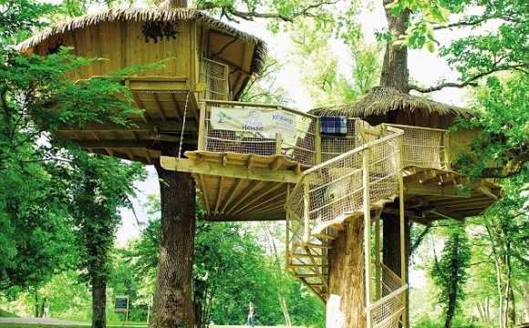 Why Glamping in a Treehouse Is Such an Exciting New Trend