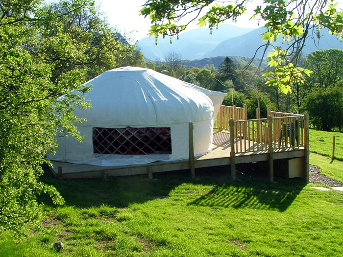 rainors-farm-yurt